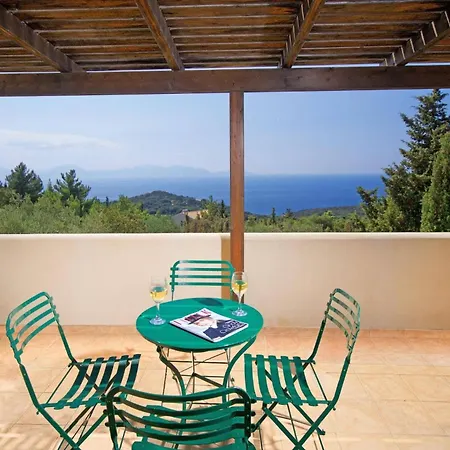 Dimitra Fiskardo By Tzamarelata